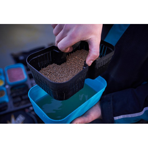 Комплект кутия и сито за пелети  Drennan Adua Dms