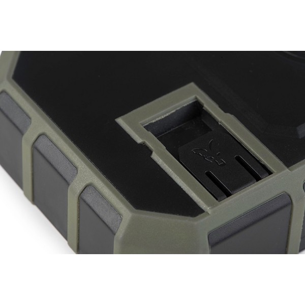 Fox Halo Power 27K Power Pack зарядна станция с безжично зареждане