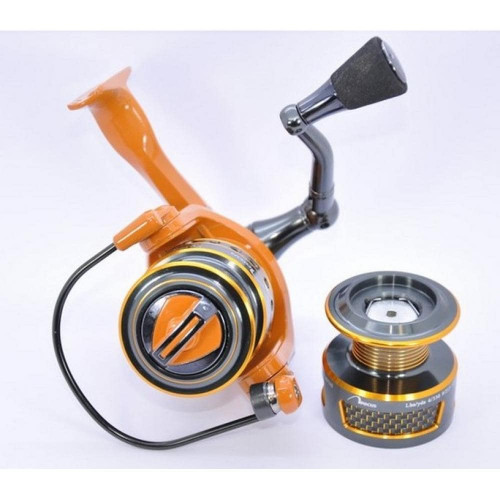 Макара преден аванс Focus Fire Spin 3000