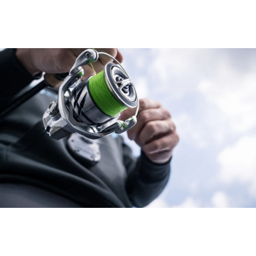 Макара преден аванс Shimano Stradic 2500S FM