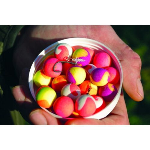 Плуващи топчета Dynamite Baits Pop-up Two Strawberry Coconut Cream 