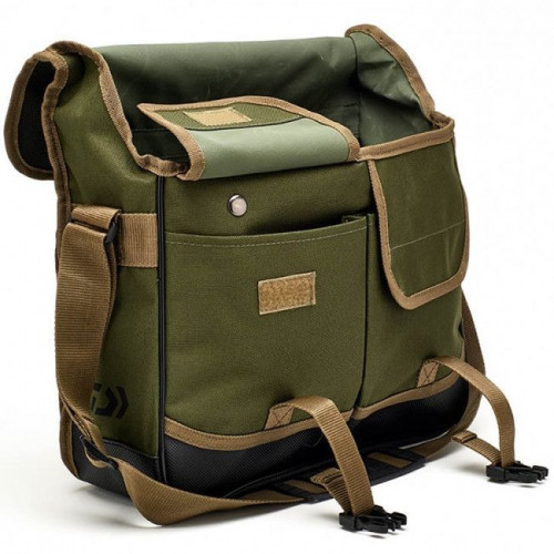 Чанта Daiwa Wilderness Game Bag 2