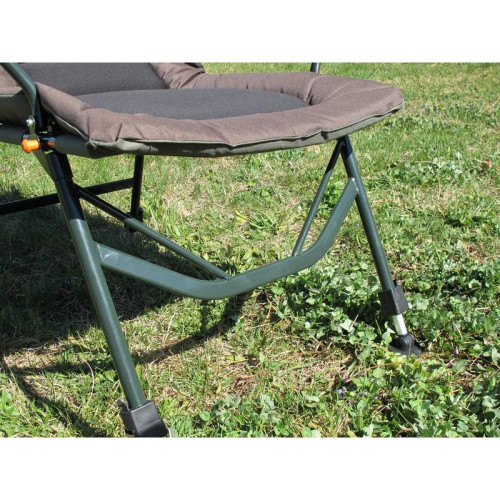 Шаранджийски стол с подлакътници CarpFocus Executor