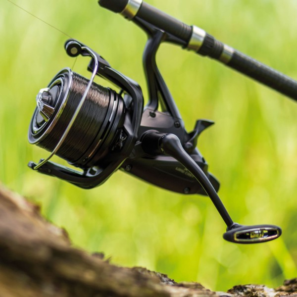 SHIMANO Medium Baitrunner 5500 XT-B LC